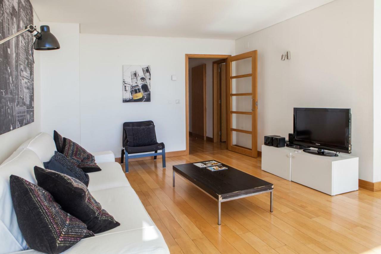 Rent4Rest Lisbon Parque Das Nacoes 17Th Floor River View Bagian luar foto